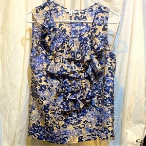 Cabi sleeveless ruffle  blouse size medium
